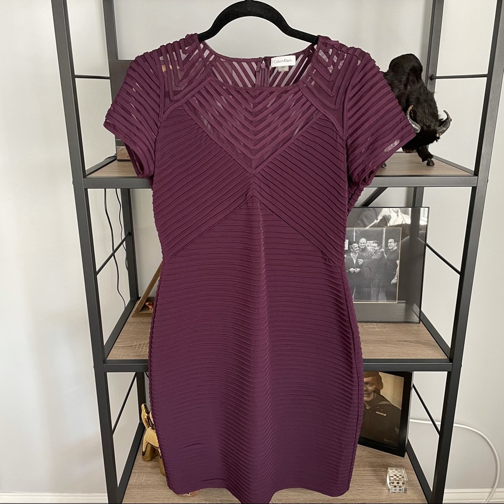HP 🍩 Calvin Klein Cap Sleeve Sheath Dress Sz. 10